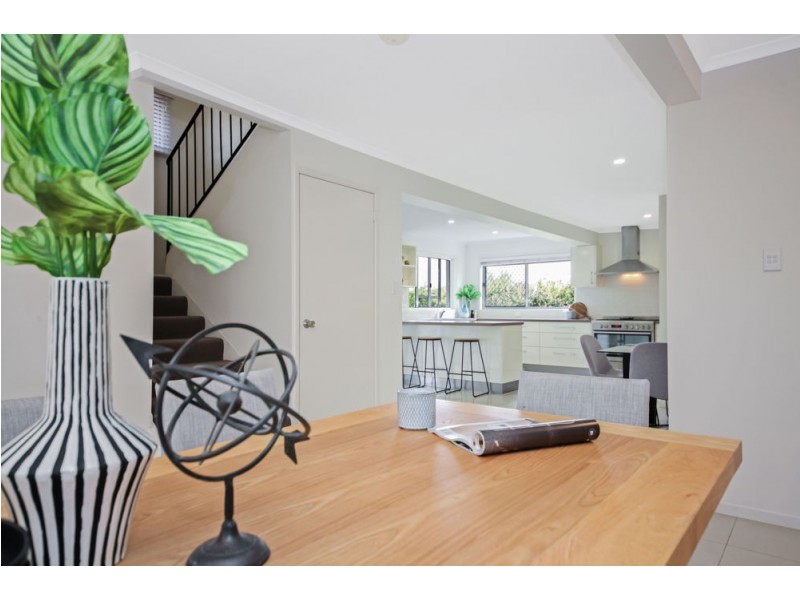 5 Rosanne Street, Aspley QLD 4034