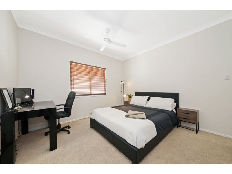 6 George Street, Virginia QLD 4014