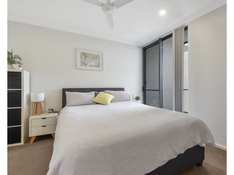 25/52 Latham Street, Chermside QLD 4032