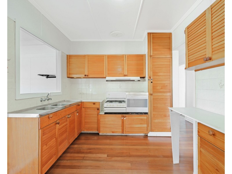 4 Gresford Street, Chermside West QLD 4032