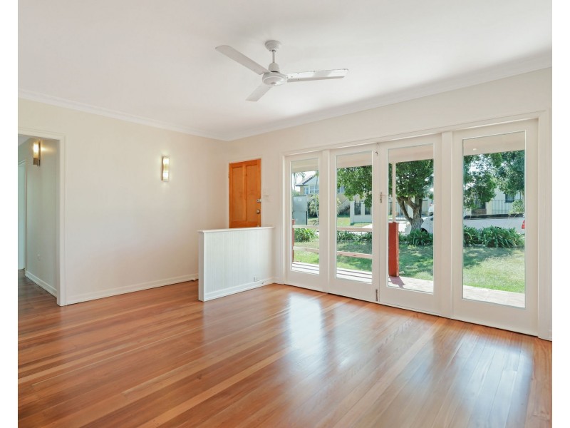 4 Gresford Street, Chermside West QLD 4032