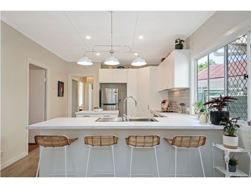 80 Crowley Street, Zillmere QLD 4034