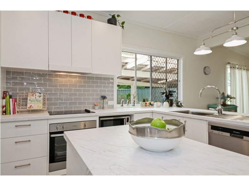 80 Crowley Street, Zillmere QLD 4034