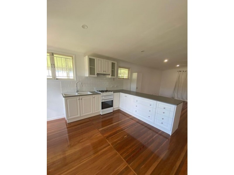 32 Deramore Street, Wavell Heights QLD 4012