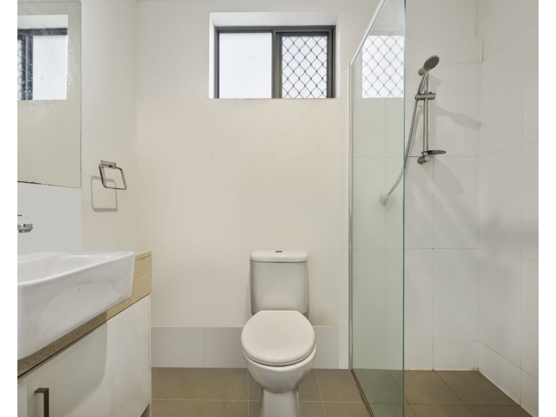 4/2 Buckby Street, Nundah QLD 4012