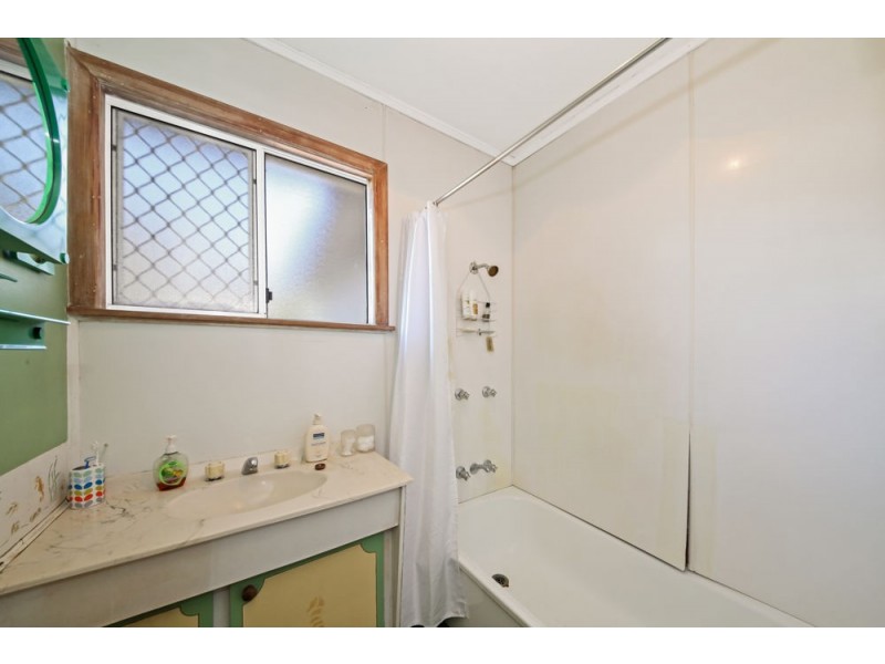 23 Thompson Street, Zillmere QLD 4034