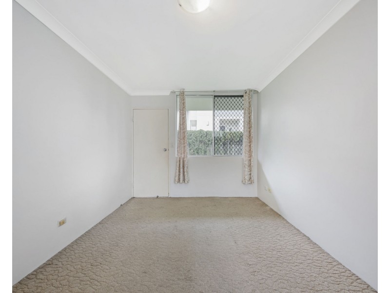 2/8 Harry Street, Zillmere QLD 4034