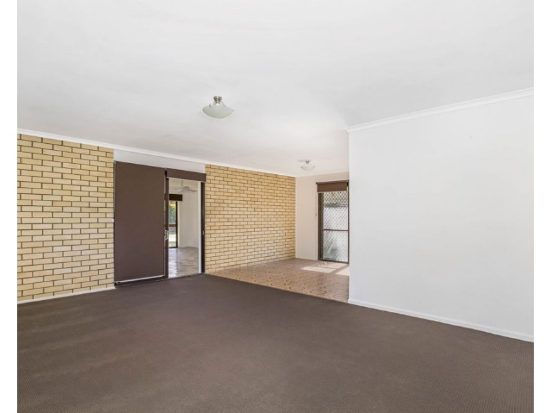 33 Learmonth Street, Strathpine QLD 4500