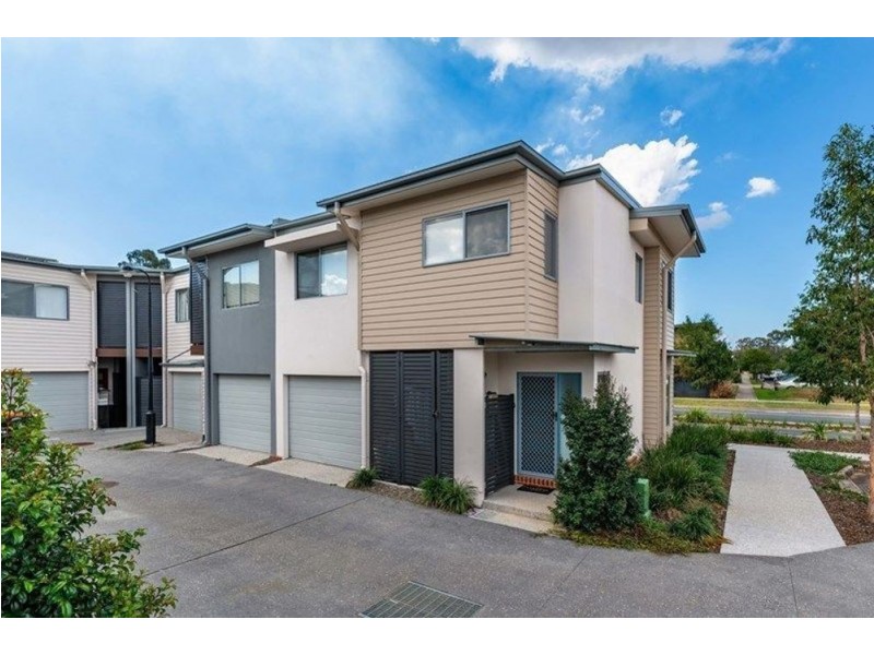 174 CARSELGROVE AVENUE, Fitzgibbon QLD 4018
