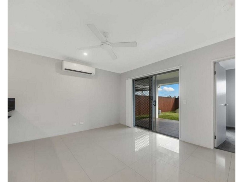 32 Carey Street, Warner QLD 4500