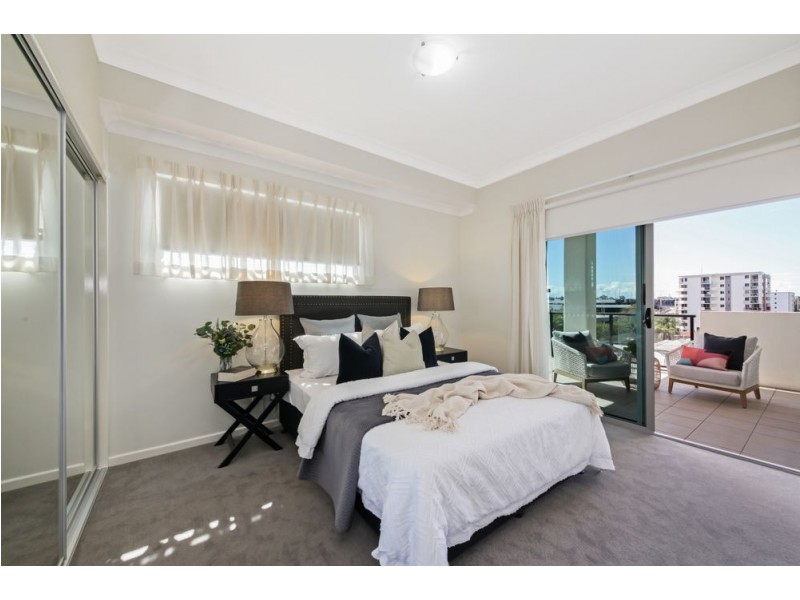 409/1 Kingsmill Street, Chermside QLD 4032