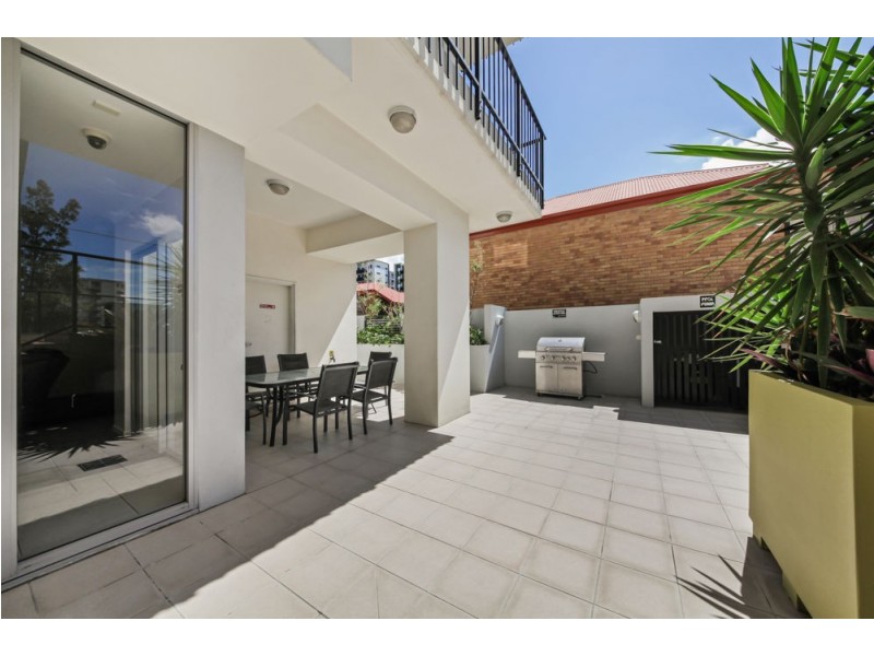 409/1 Kingsmill Street, Chermside QLD 4032