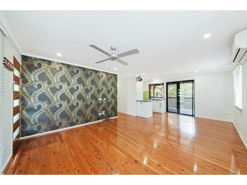 39 Leitchs Road South, Albany Creek QLD 4035