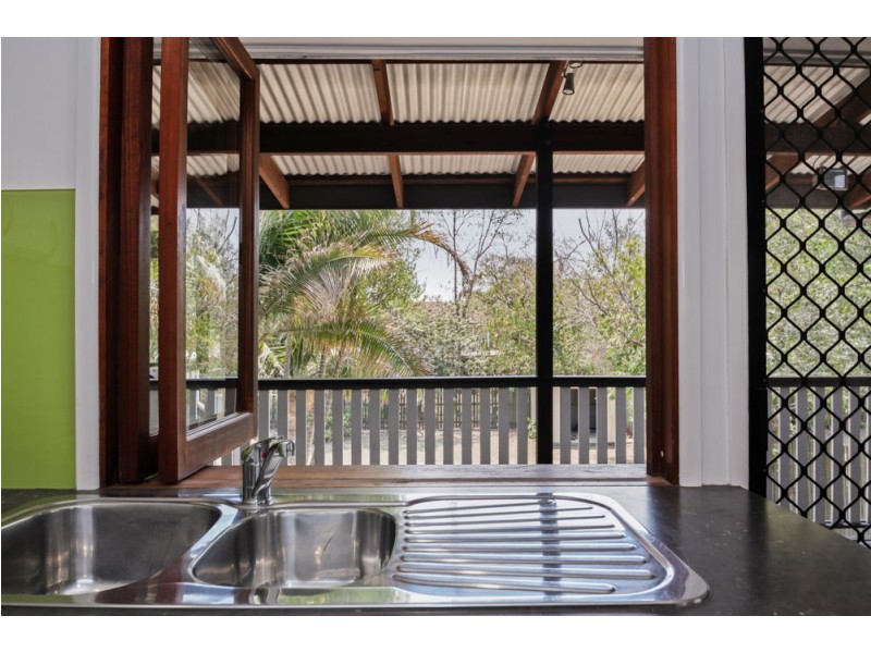 39 Leitchs Road South, Albany Creek QLD 4035