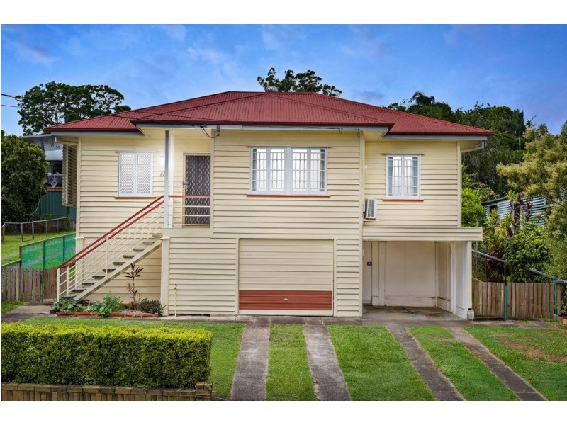 11 Sim Street, Everton Park QLD 4053
