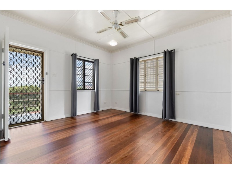 11 Sim Street, Everton Park QLD 4053