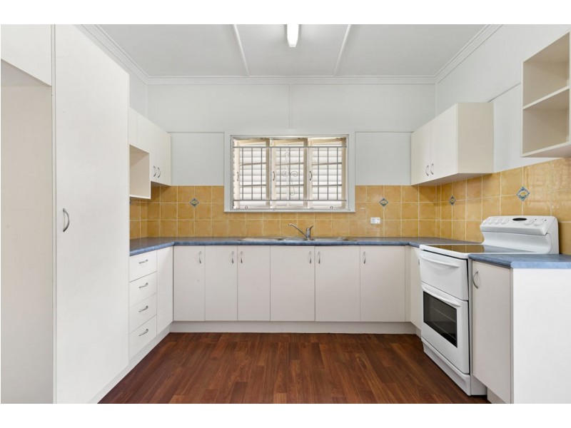 11 Sim Street, Everton Park QLD 4053