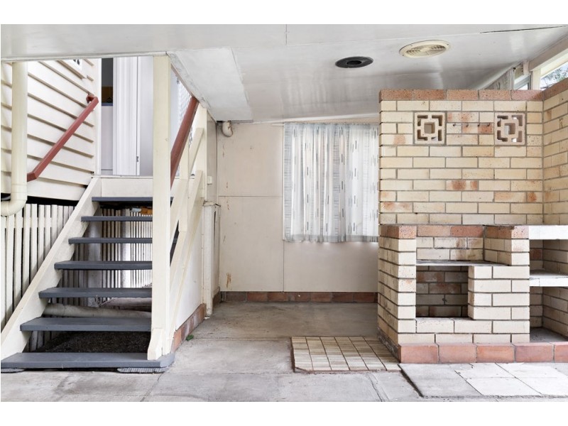 11 Sim Street, Everton Park QLD 4053