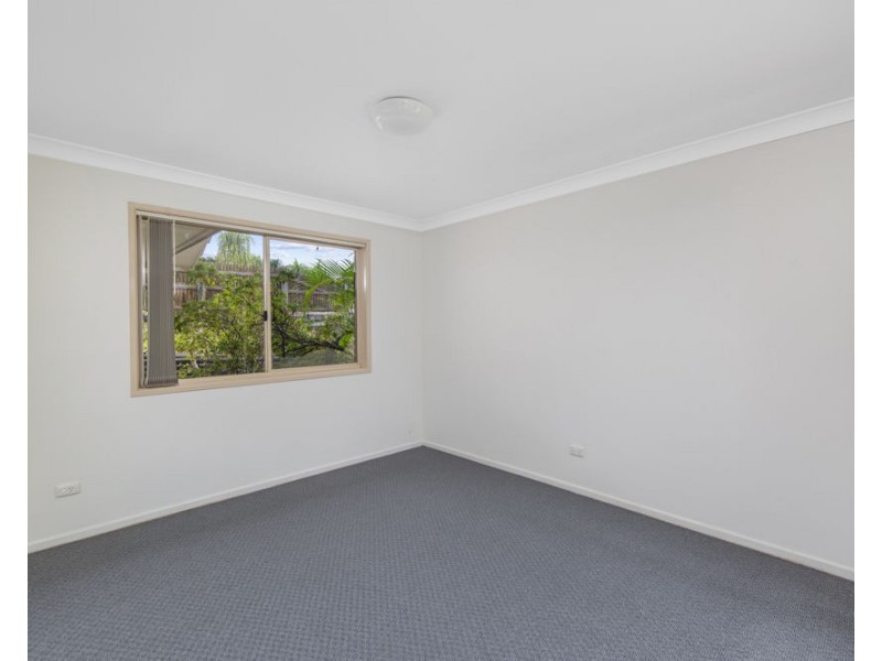 1 Lark Court, Albany Creek QLD 4035