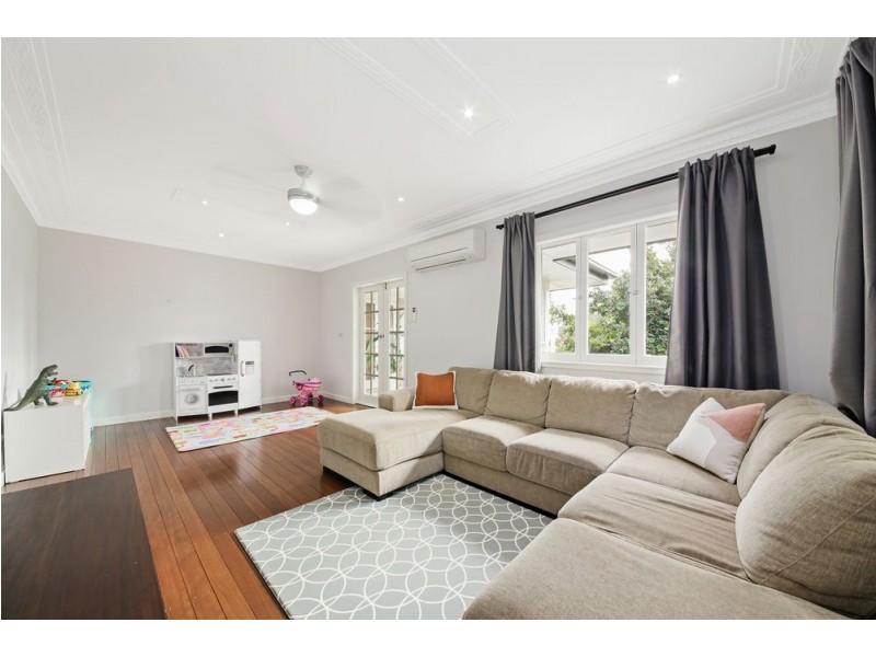 31 Nevin Street, Aspley QLD 4034