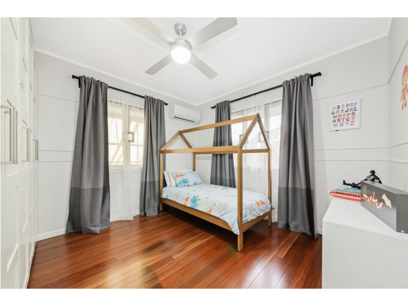 31 Nevin Street, Aspley QLD 4034