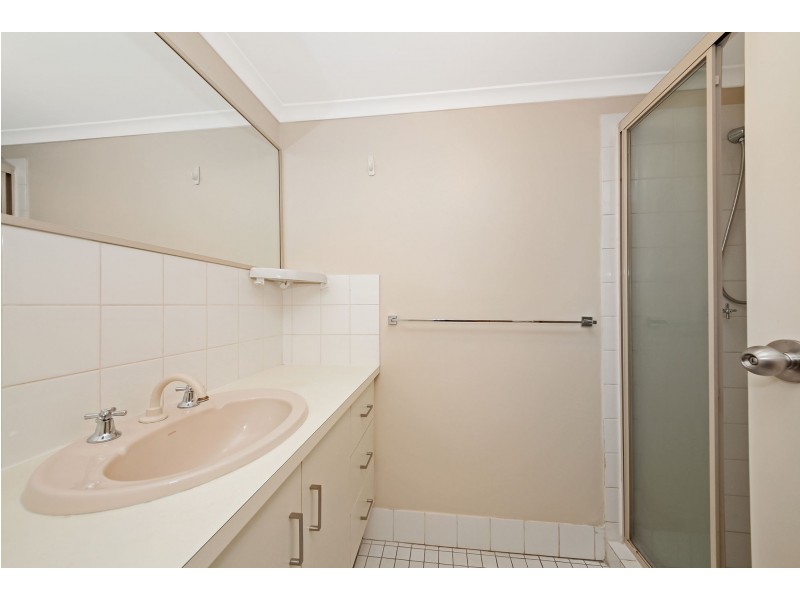 2/63 Thistle Street, Lutwyche QLD 4030