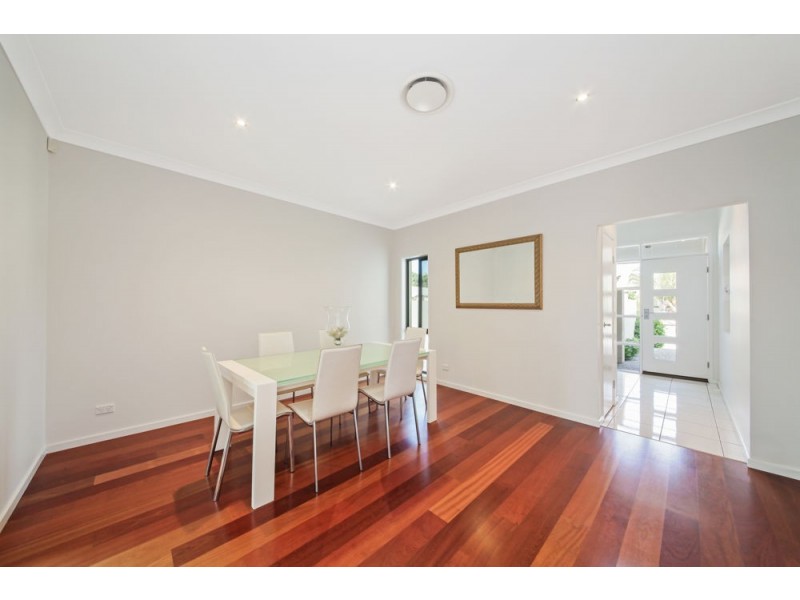 51 Petrie Crescent, Aspley QLD 4034