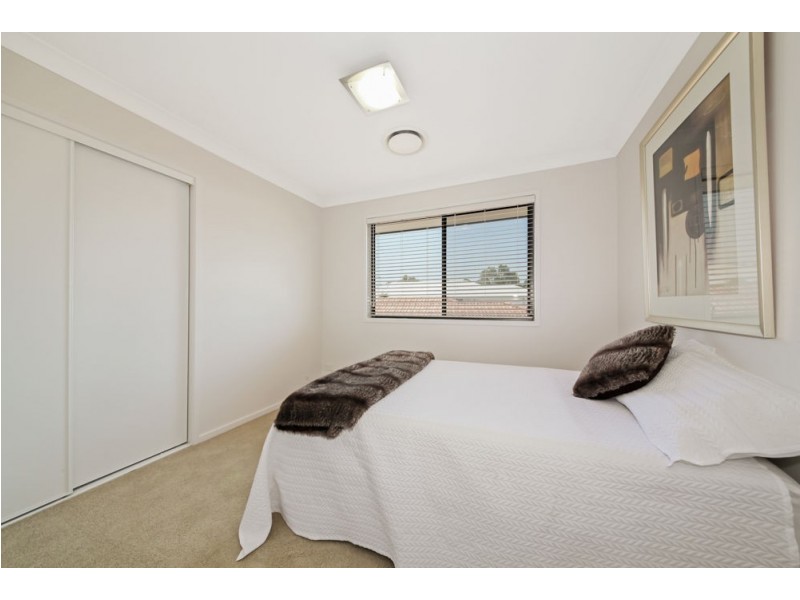 51 Petrie Crescent, Aspley QLD 4034