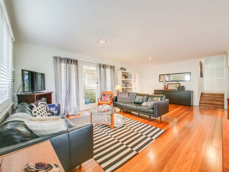 23 Geraldine Street, Wavell Heights QLD 4012