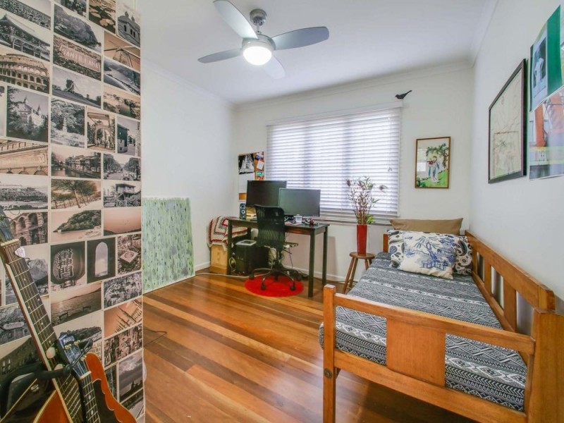 23 Geraldine Street, Wavell Heights QLD 4012