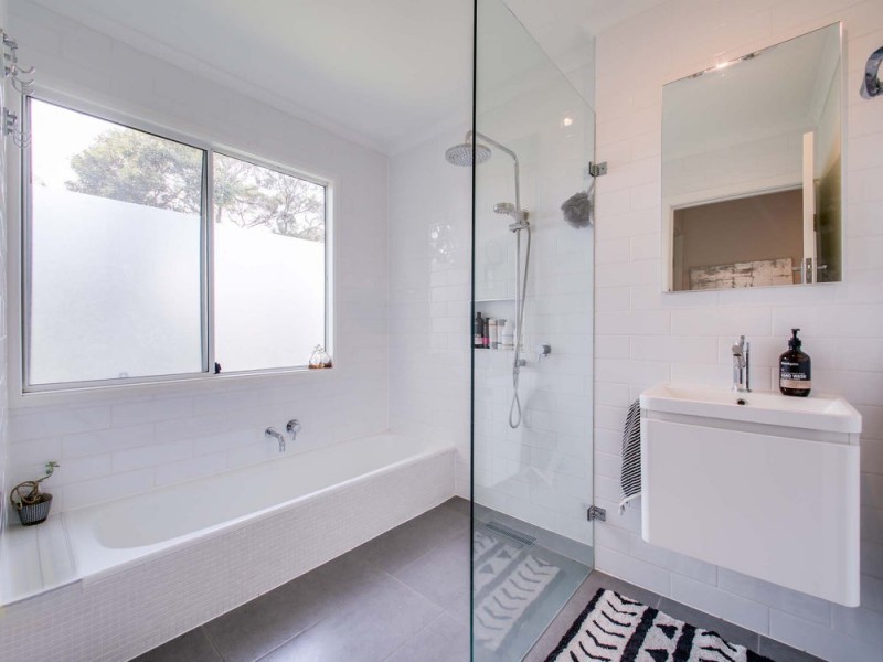 23 Geraldine Street, Wavell Heights QLD 4012