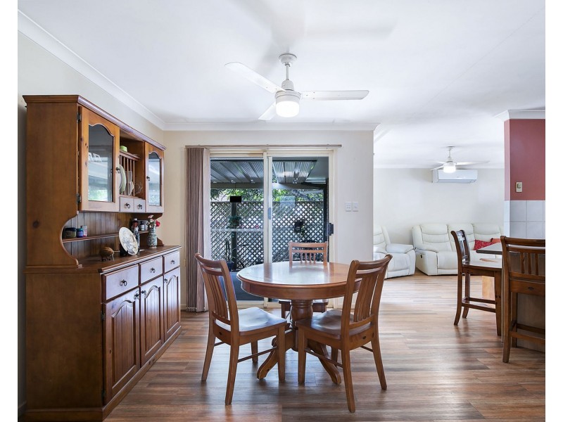 58 Cambridge Crescent, Fitzgibbon QLD 4018