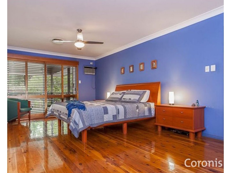 22 Bronson Street, Bridgeman Downs QLD 4035