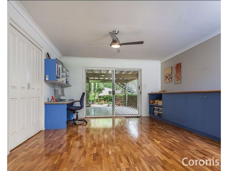 22 Bronson Street, Bridgeman Downs QLD 4035