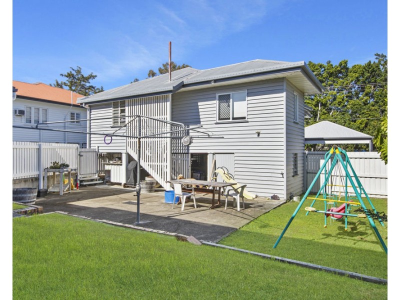 351 Rode Road, Wavell Heights QLD 4012