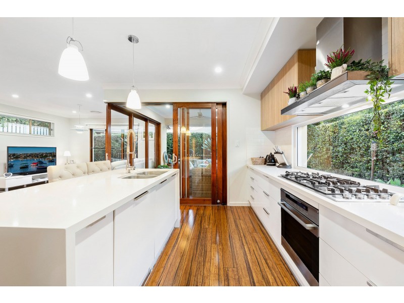 13 Flinders Circuit, Fitzgibbon QLD 4018