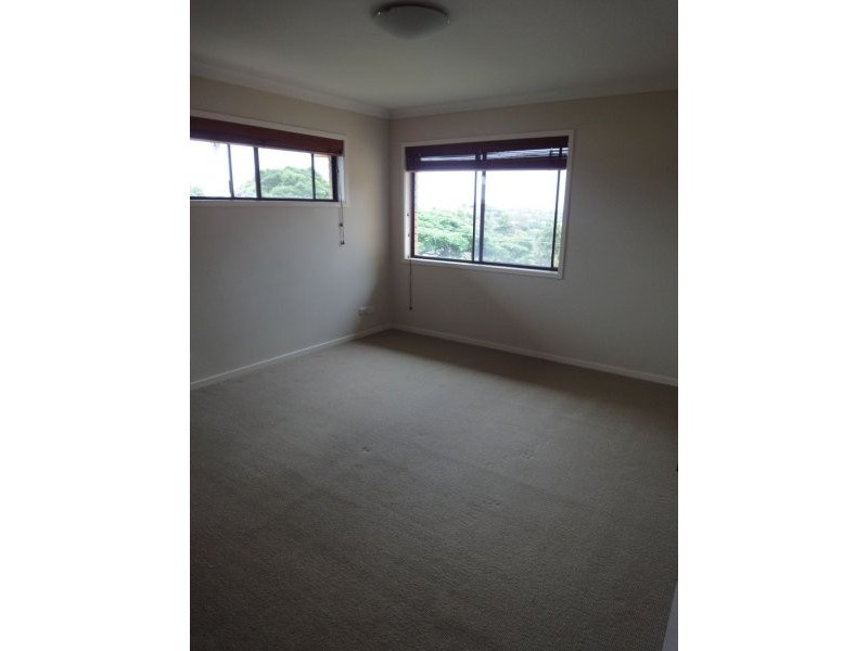 1 Kroshanne Street, Aspley QLD 4034