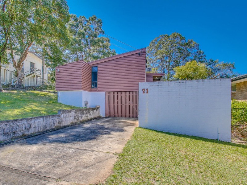 71 Maundrell Terrace, Chermside West QLD 4032