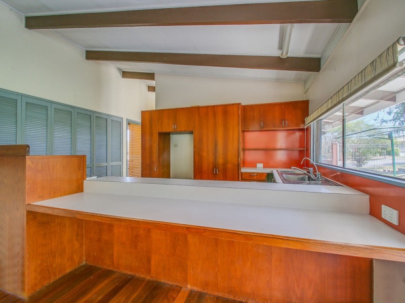 71 Maundrell Terrace, Chermside West QLD 4032