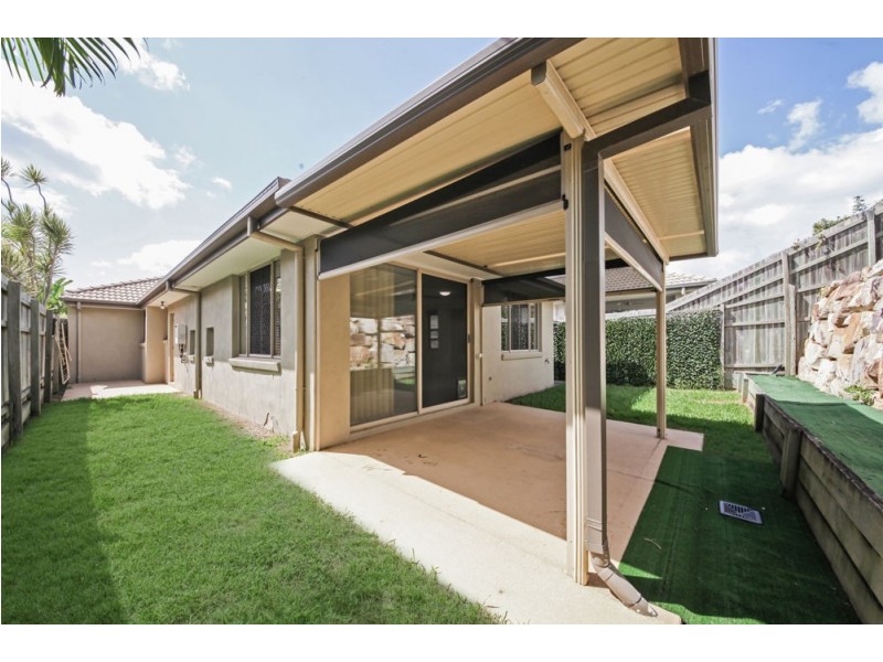 6 Millettia Close, North Lakes QLD 4509