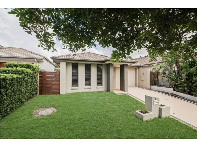 6 Millettia Close, North Lakes QLD 4509