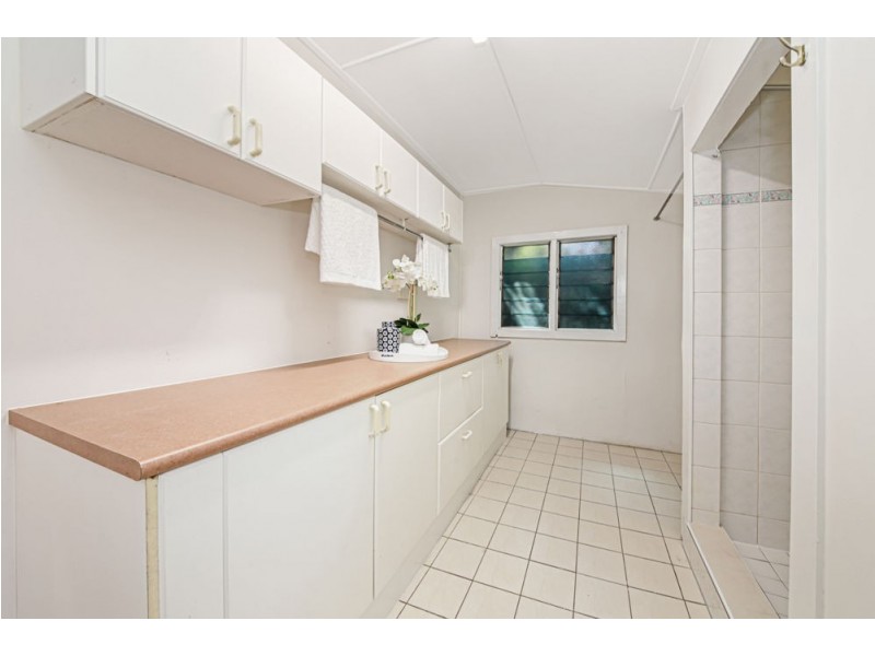 21 Ellerdale Street, Aspley QLD 4034