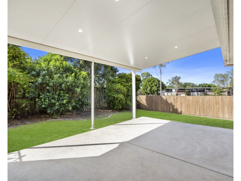 38 Azalea Crescent, Fitzgibbon QLD 4018