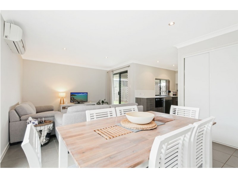 25 Tribeca Circuit, North Lakes QLD 4509