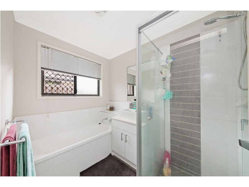 25 Tribeca Circuit, North Lakes QLD 4509