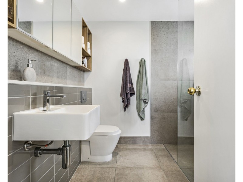 602/16 Curwen Terrace, Chermside QLD 4032