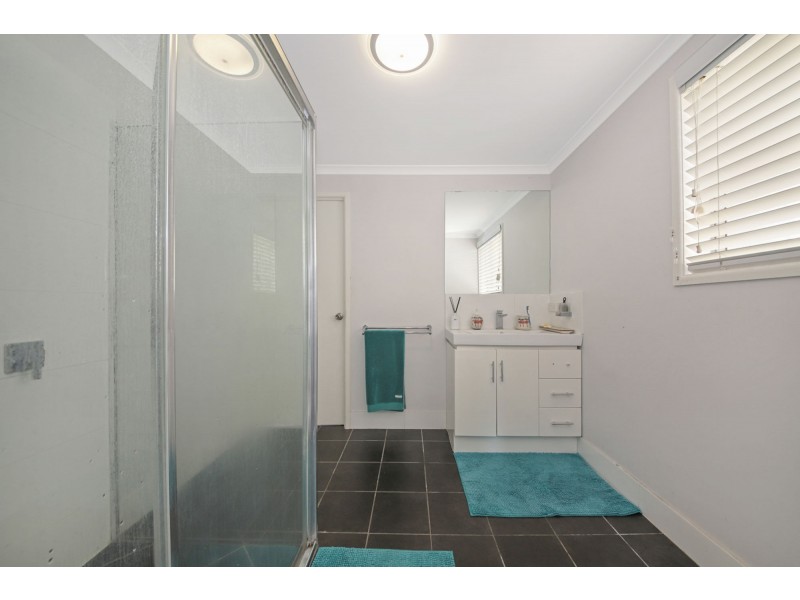 17 Murphy Road, Zillmere QLD 4034