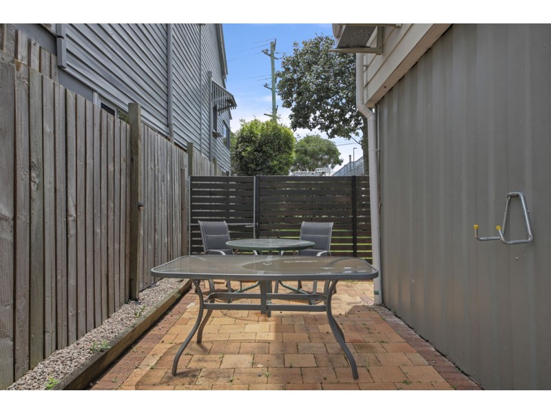 17 Murphy Road, Zillmere QLD 4034