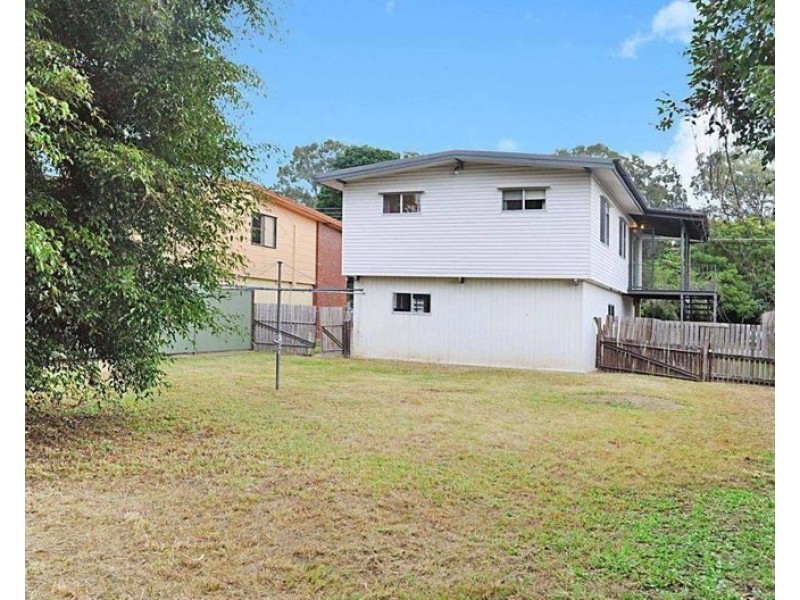 112 Spitfire Av, Strathpine QLD 4500