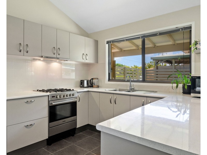 8 Avalon court, Strathpine QLD 4500